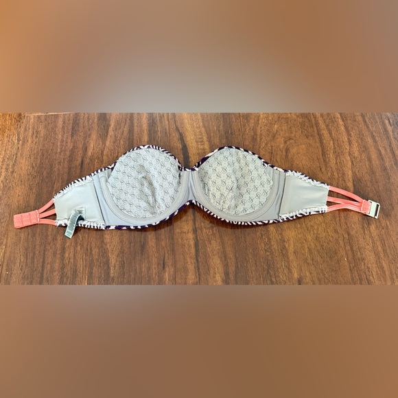 Victoria’s Secret 32D Bandeau Bikini Top Purple Ikat Tribal Strapless Swim 2014 - Picture 6 of 10